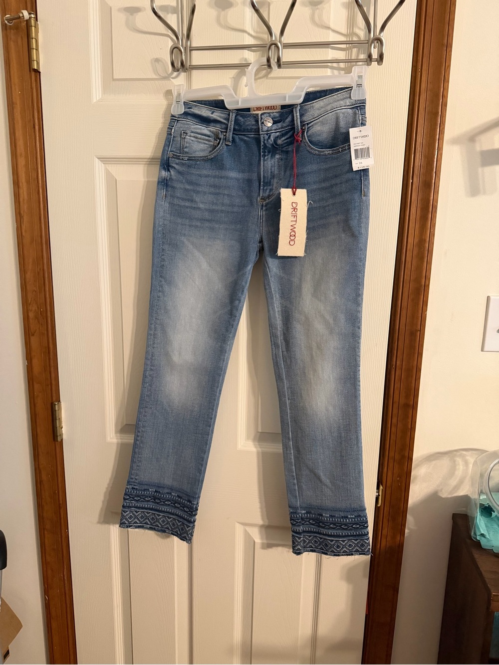DRIFTWOOD Light Blue Cropped Jeans with Embroidered Hem